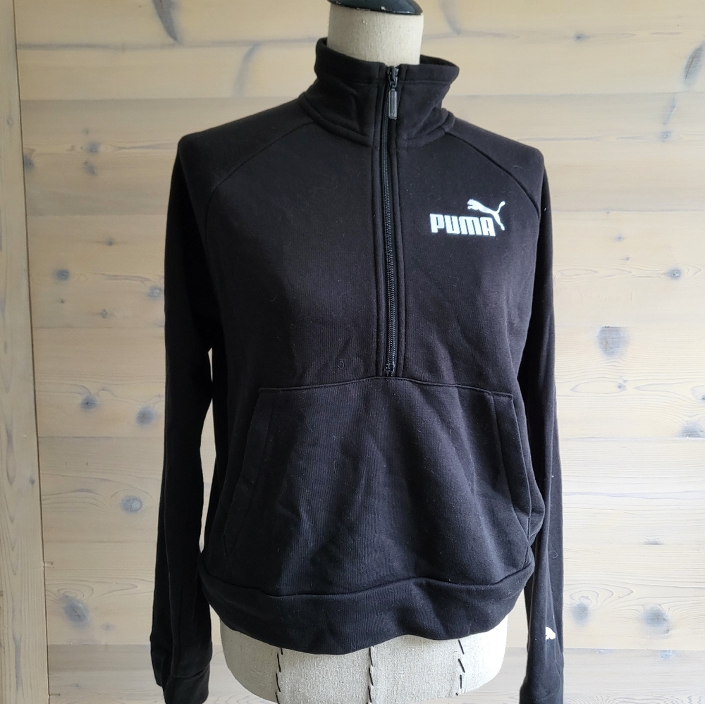 Puma Quarter Zip Sweatshirt size S